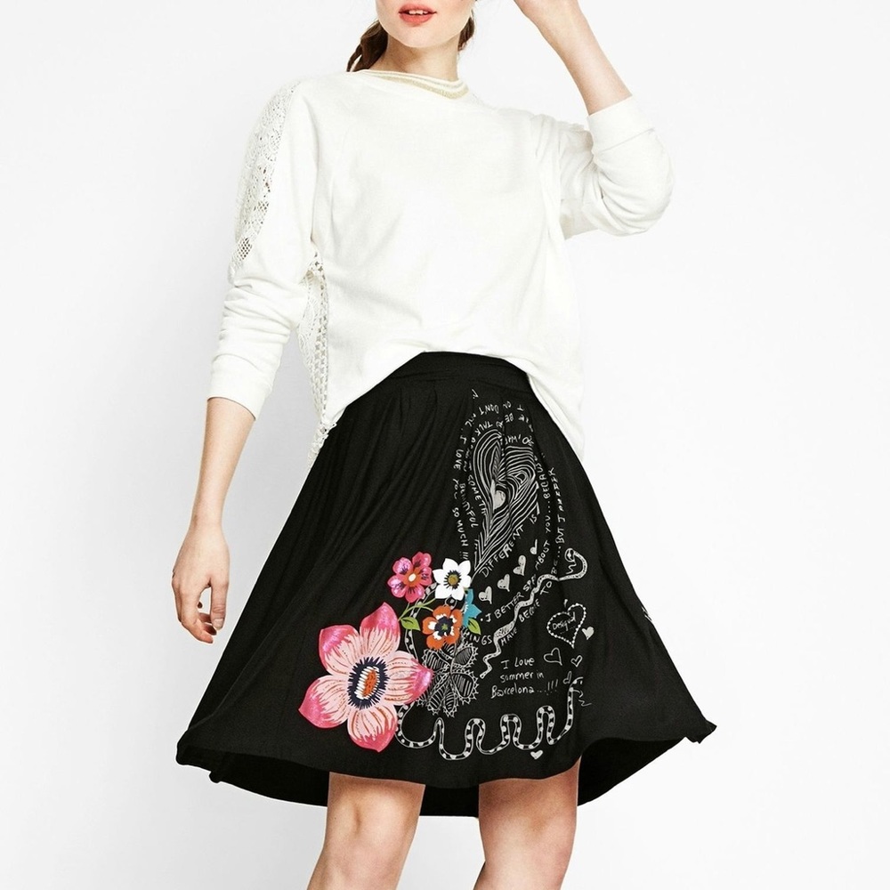 DESIGUAL black pleated lightweight skirt fun doodles floral, size S